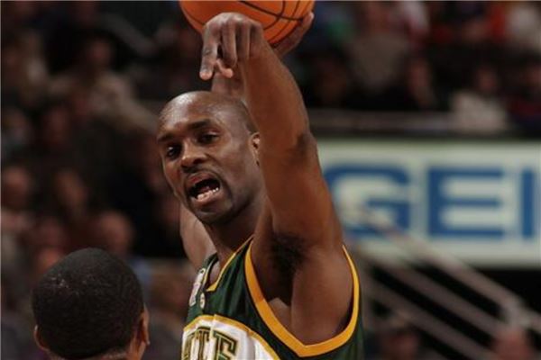 多外援同时 多外援同时